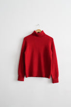 tomato wool turtleneck (s/m)