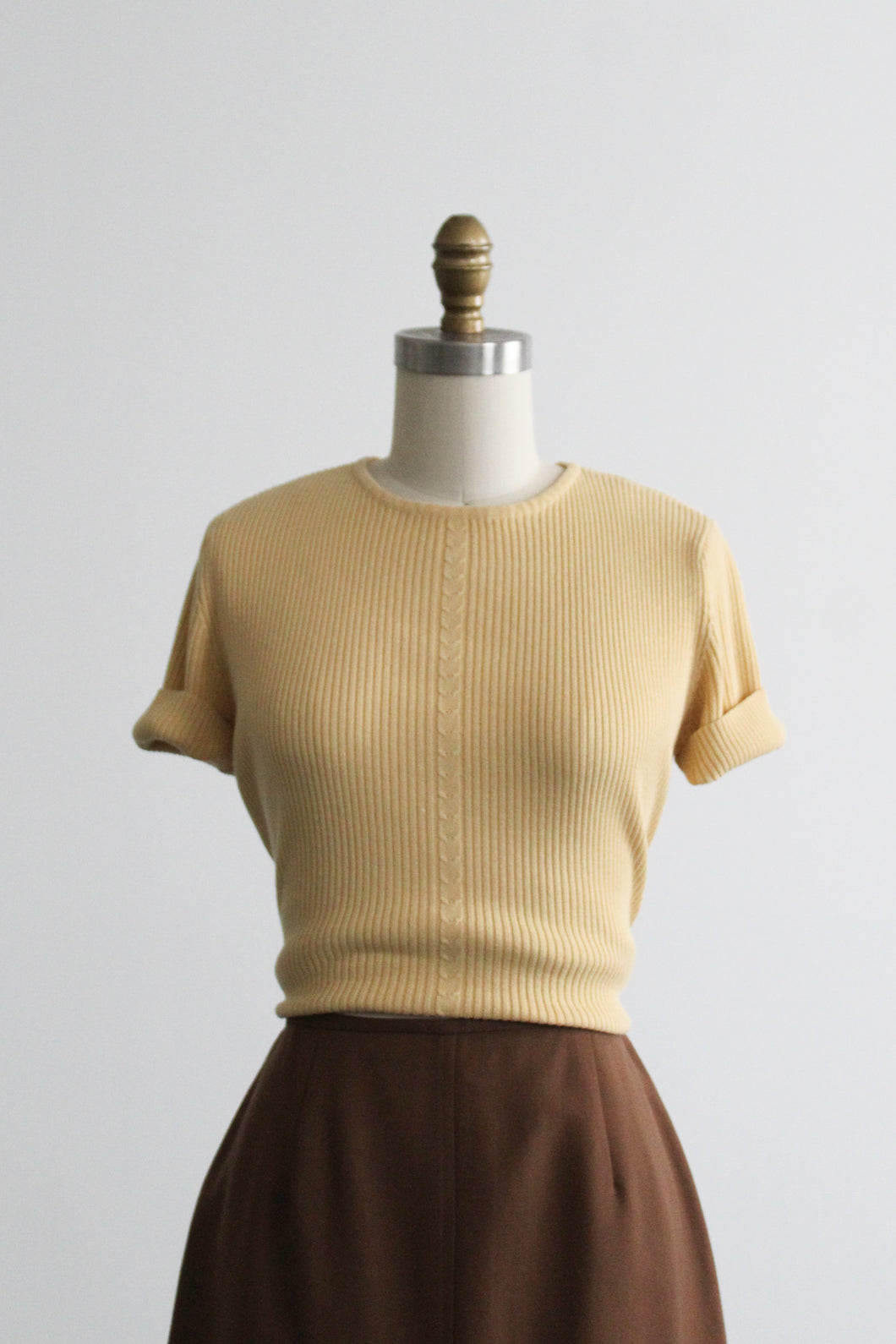 marigold knit tee