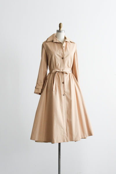 nouvelle vague trench