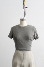 heathered gray cotton tee (s/m)