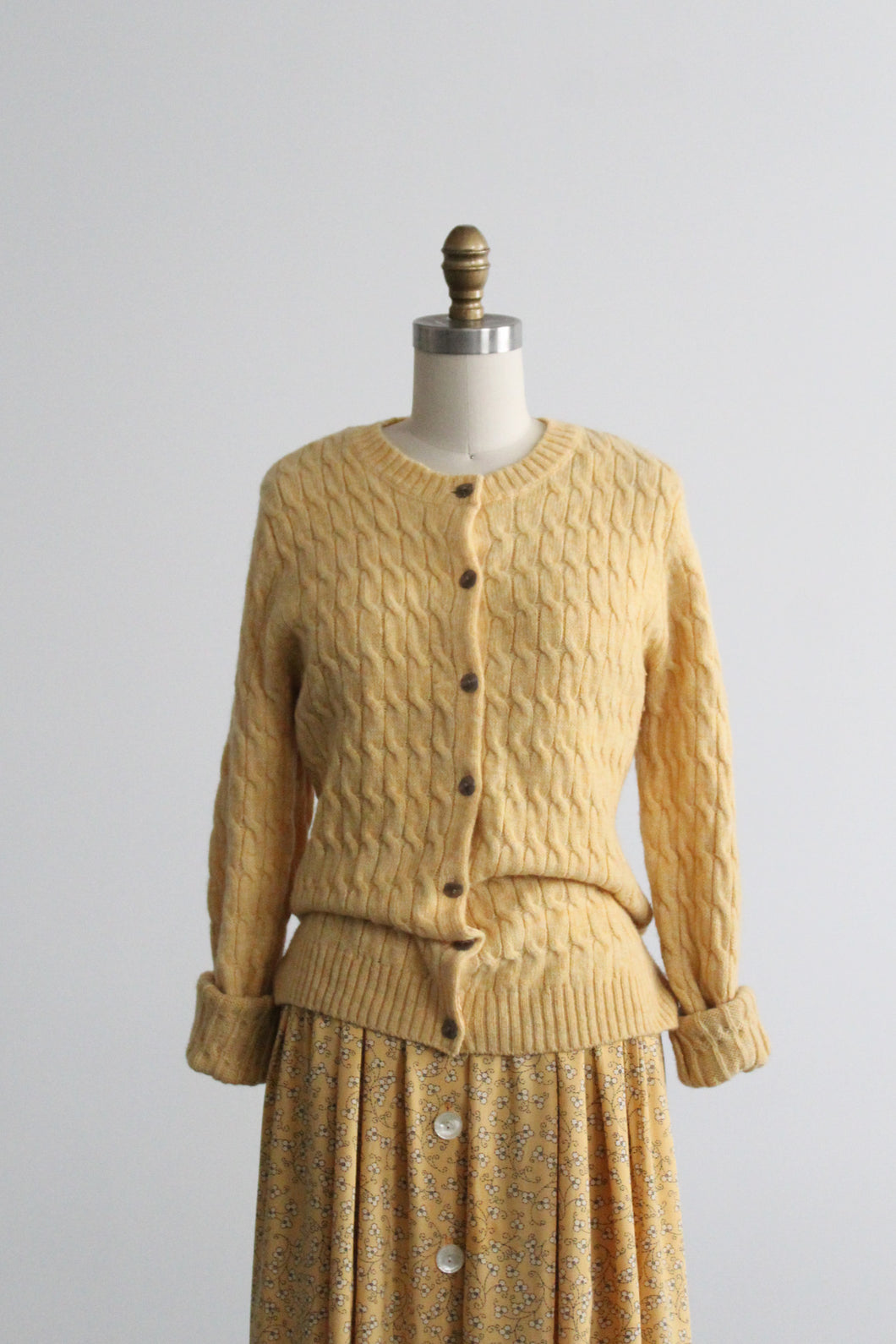 dandelion wool cardigan