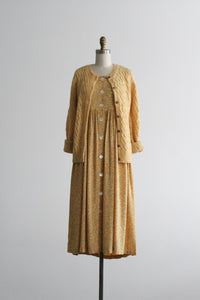 daisy chain dress