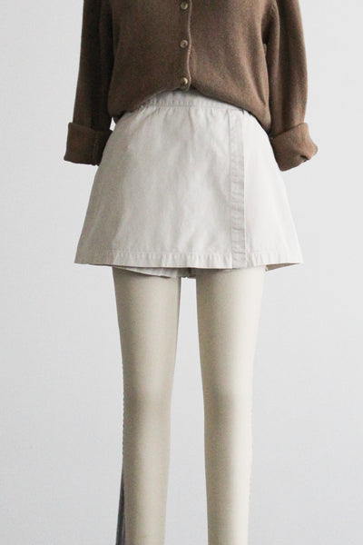 sandstone skort