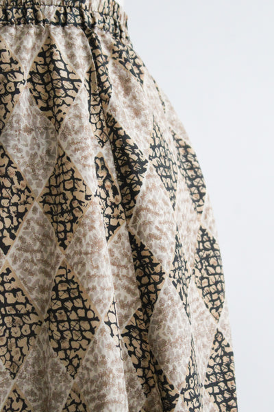 earthbound silk skirt (l/xl)