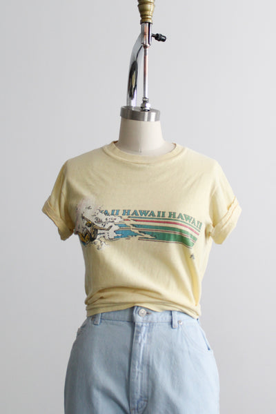 hawaii graphic tee