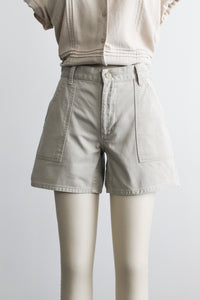 sandstone patch-pocket shorts