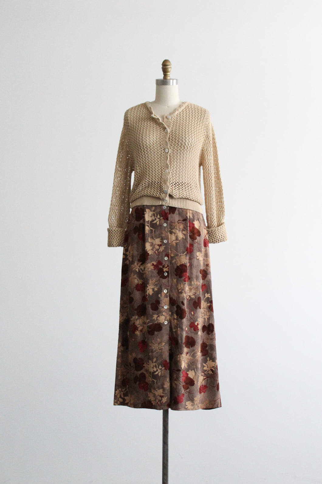 wildbriar midi skirt