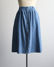 button front denim skirt