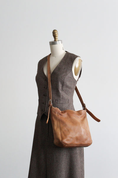honey leather shoulder bag