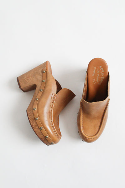stacked clogs sz. 7