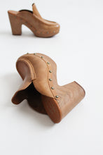 stacked clogs sz. 7