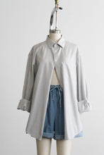 gullwing oxford button up