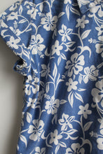 blue hibiscus button up