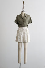 fern gridlines button up