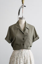 fern gridlines button up