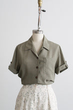 fern gridlines button up