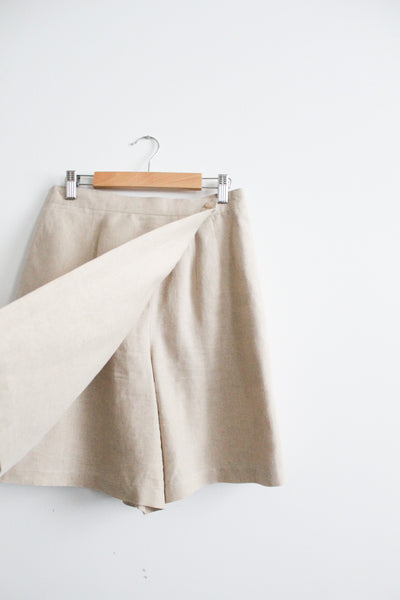 sandstone skort