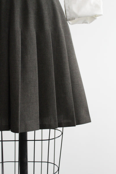 olivebranch pleated skirt