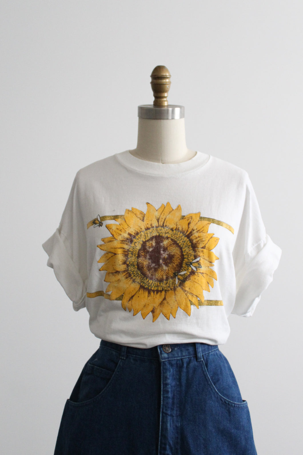 honeybee tee