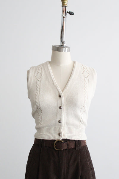 bone cotton vest