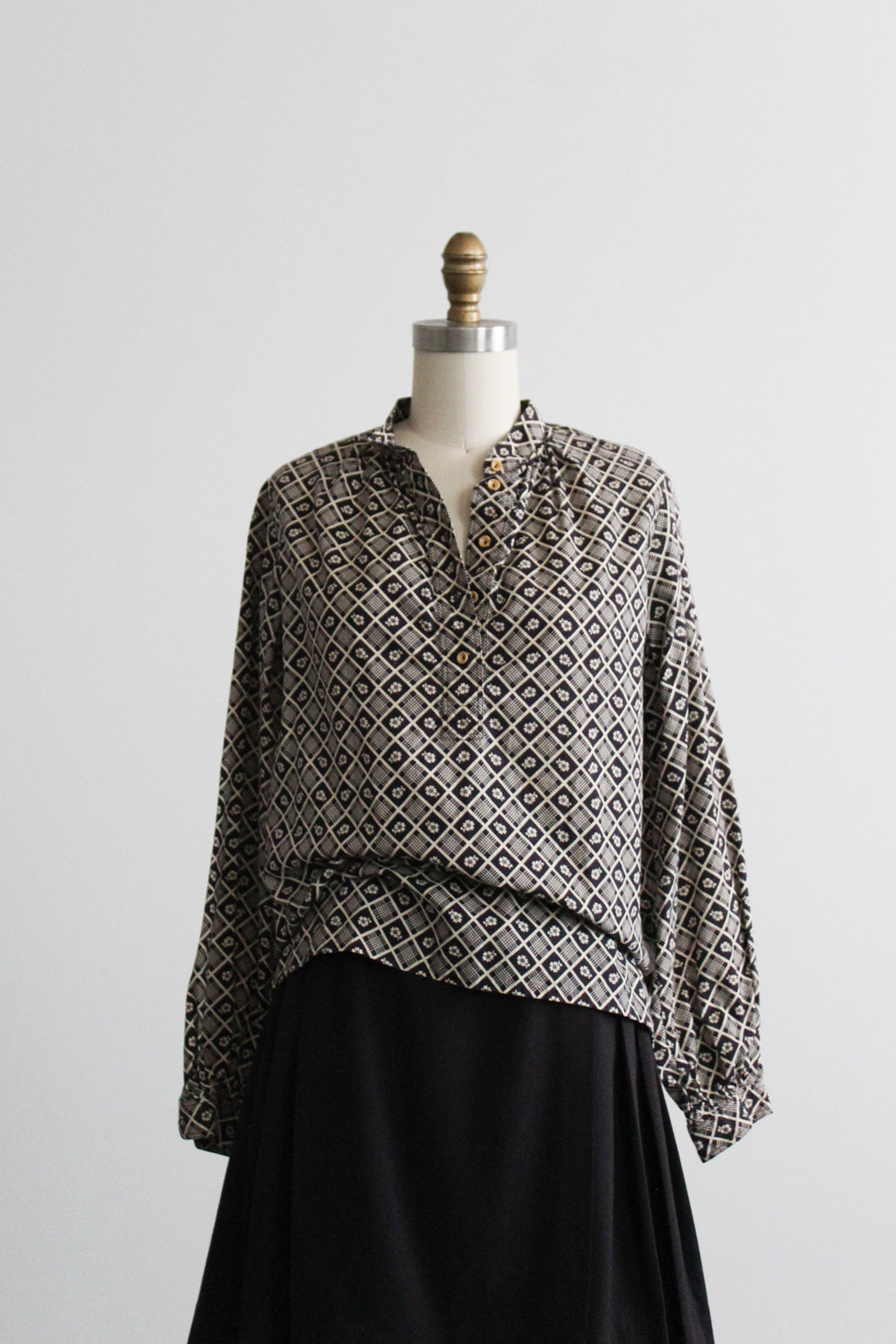 dogwood cotton blouse