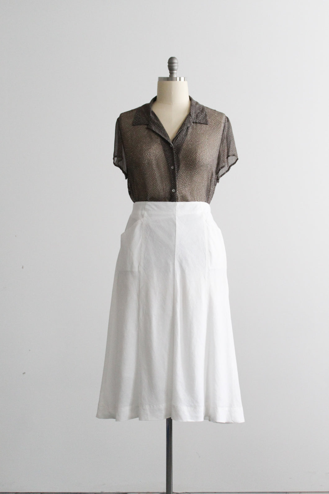 babysbreath linen skirt
