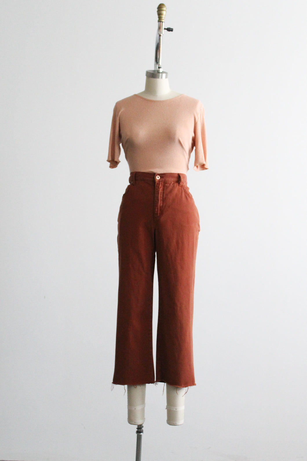 clay cropped trousers