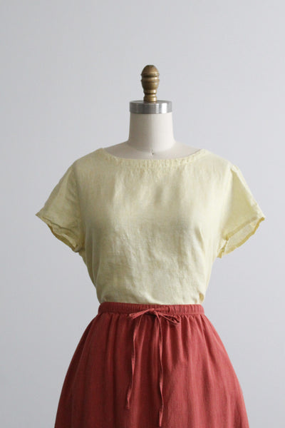 chamomile linen tee