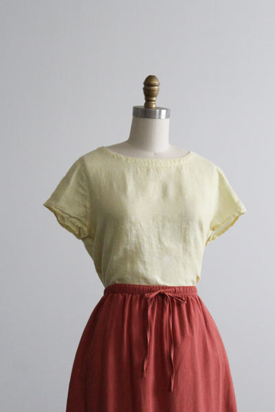 chamomile linen tee