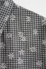 daisy chain gingham button up