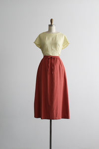 chamomile linen tee