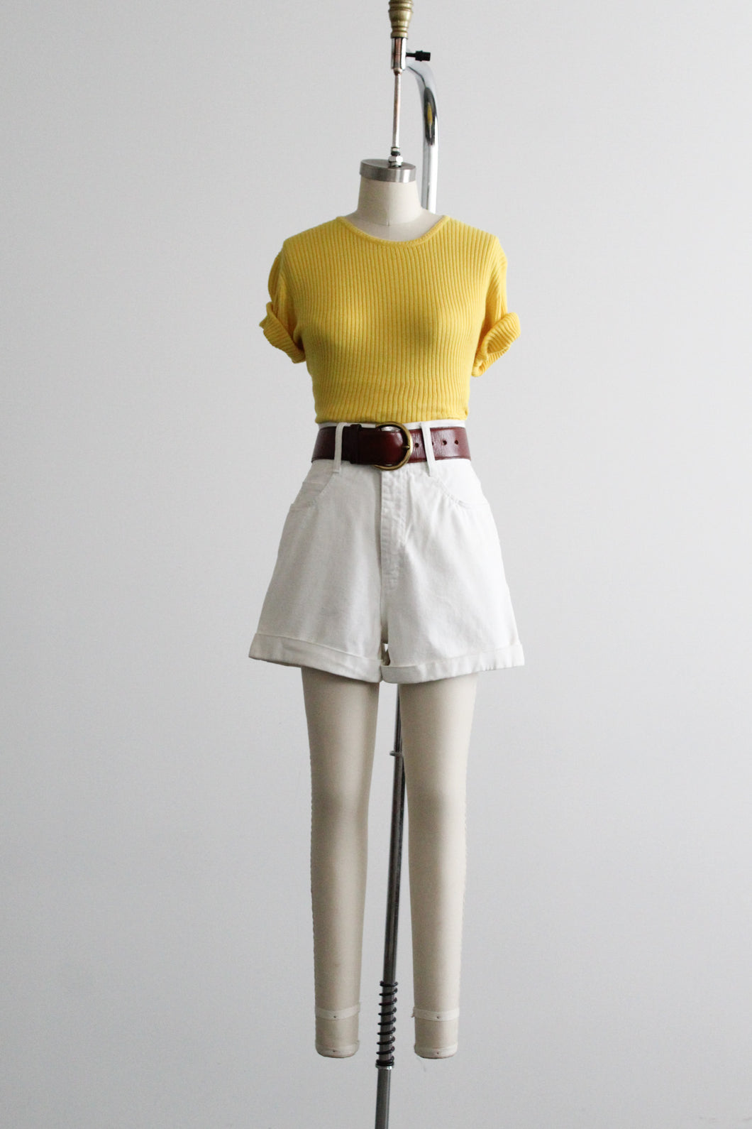 whitecap high rise shorts