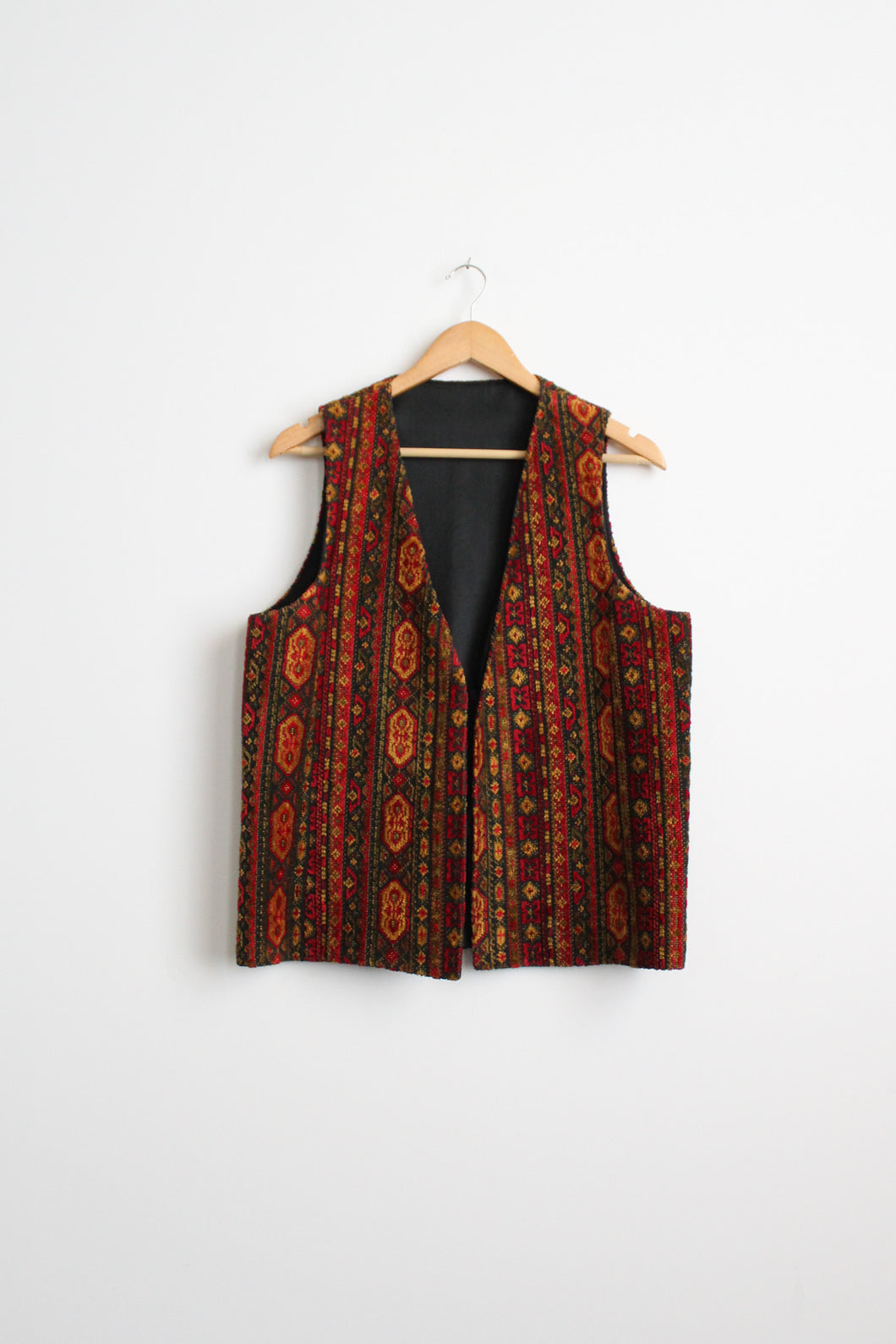 1970s tapestry vest