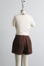 walnut patch-pocket shorts