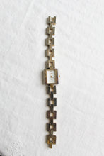 chainlink goldtone vintage watch