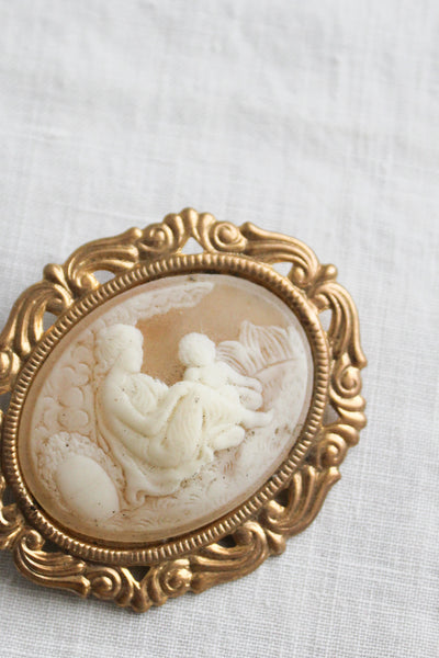 vintage cameo brooch
