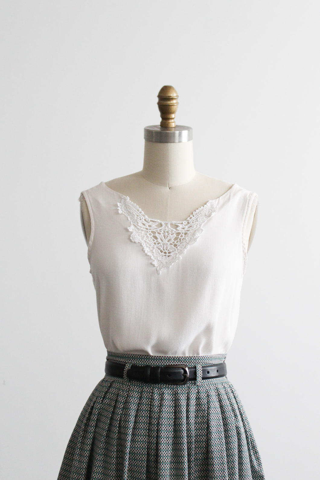 featherveil lace-trimmed tank