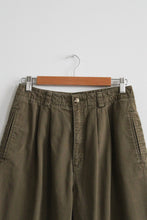 mossbed cotton trousers