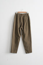 mossbed cotton trousers