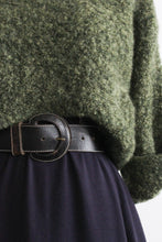 wide ashblack leather belt