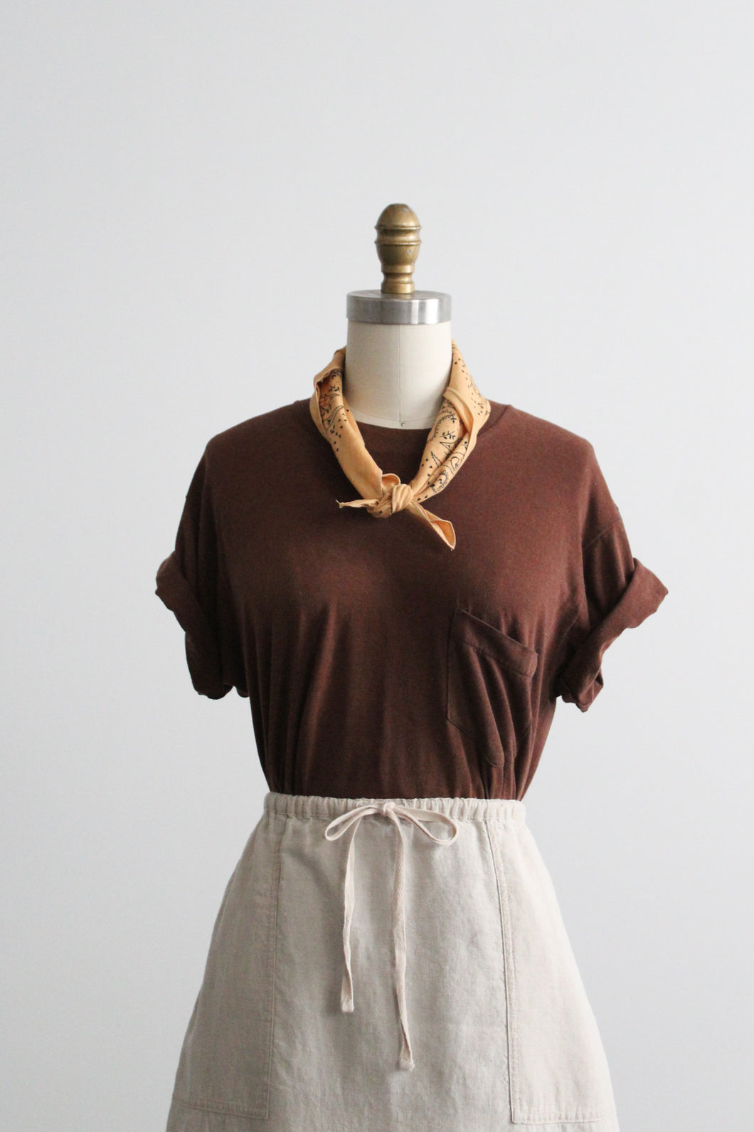 walnutshell pocket tee