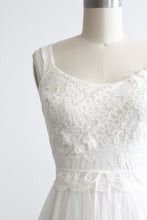 dogwood lace dress