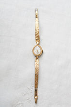 alice wristwatch
