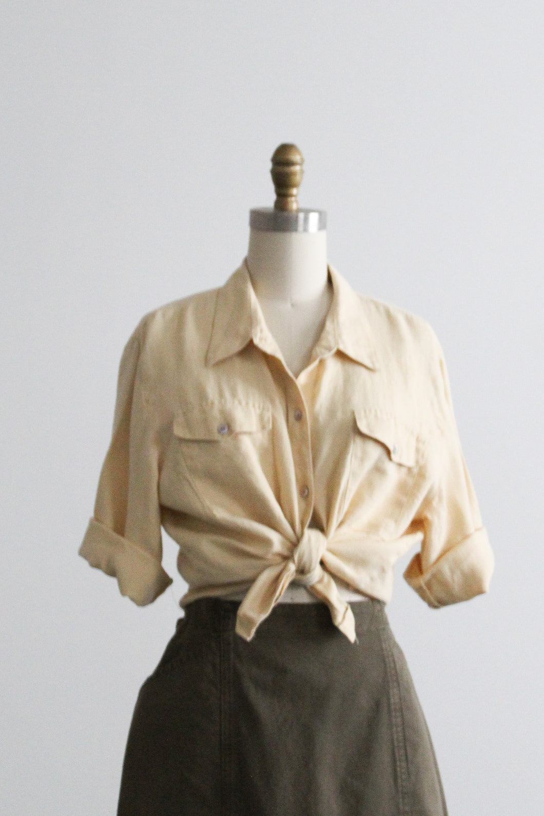 honeybutter linen blouse