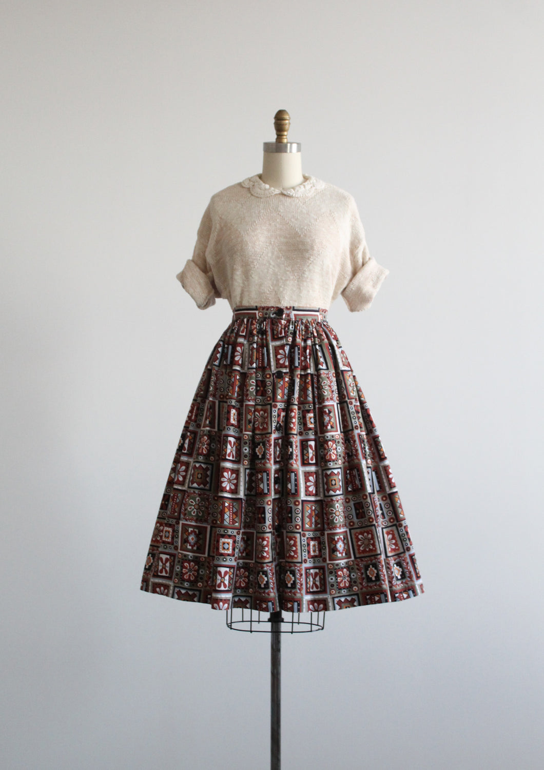 daisy chain skirt