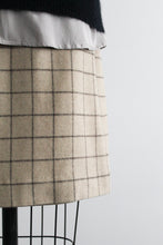 gridlines wool skirt