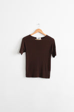 walnutshell tee