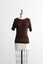 walnutshell tee