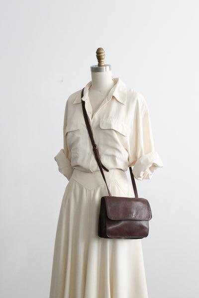 saddle leather shoulder bag