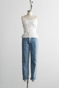 relaxed mom jeans